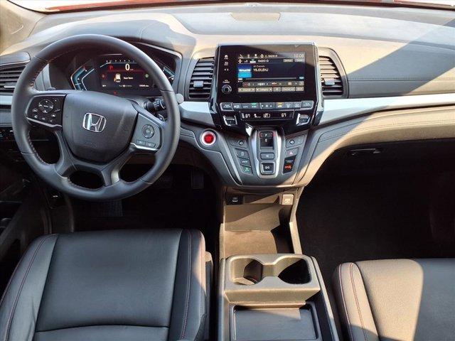 Photo of 2023 Red Honda Odyssey