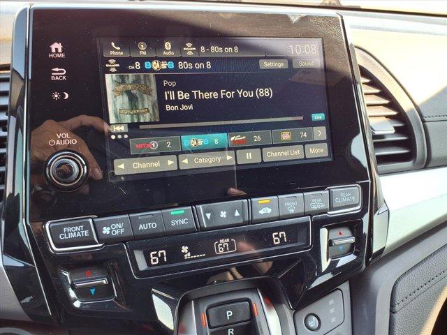 Photo of 2023 Red Honda Odyssey