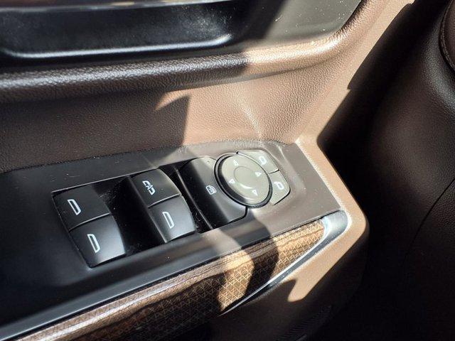 Photo of 2019 Summit White Chevrolet Silverado 1500