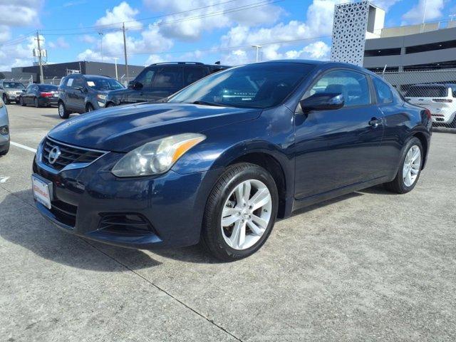 Photo of 2012 Navy Blue Metallic Nissan Altima