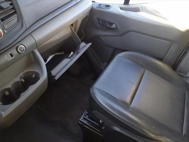 Photo of 2020 White Ford Transit-250
