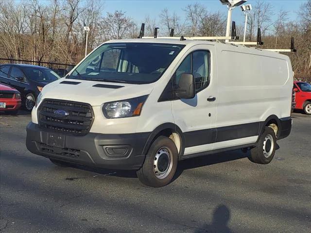 Photo of 2020 White Ford Transit-250
