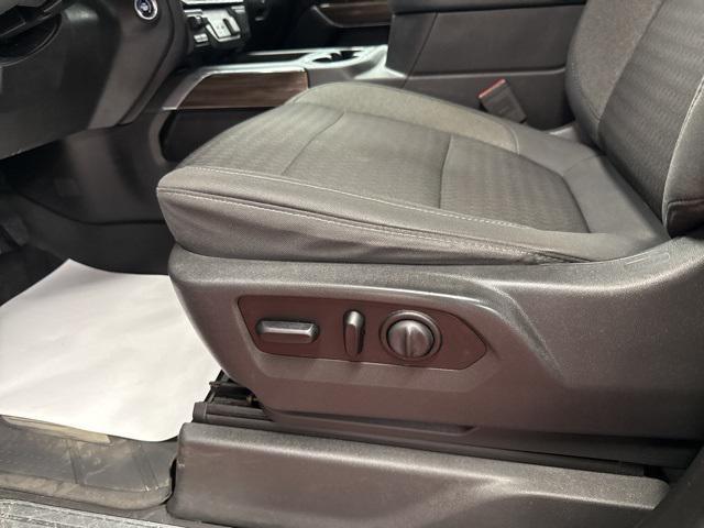 Photo of 2020 Black Chevrolet Silverado 1500