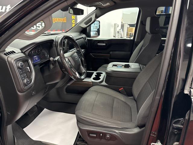 Photo of 2020 Black Chevrolet Silverado 1500