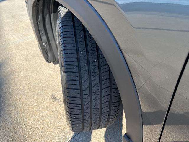 Photo of 2018 Machine Gray Metallic Mazda CX-9