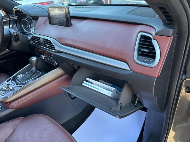 Photo of 2018 Machine Gray Metallic Mazda CX-9