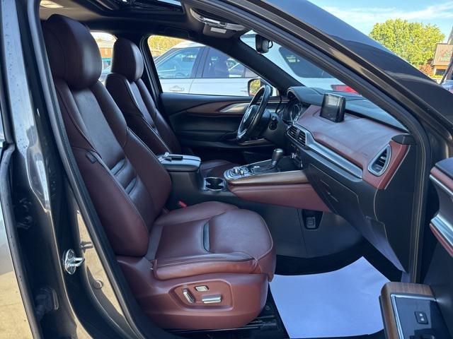 Photo of 2018 Machine Gray Metallic Mazda CX-9