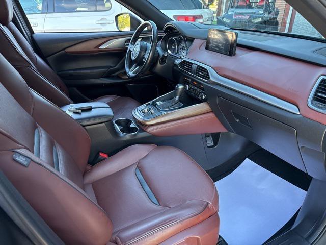Photo of 2018 Machine Gray Metallic Mazda CX-9
