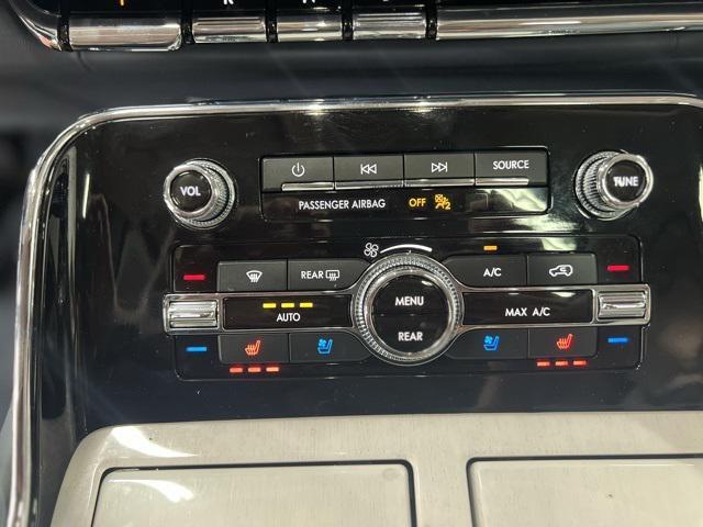 Photo of 2019 Chroma Crystal Lincoln Navigator L
