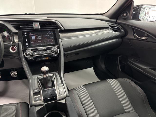 Photo of 2017 Crystal Black Pearl Honda Civic