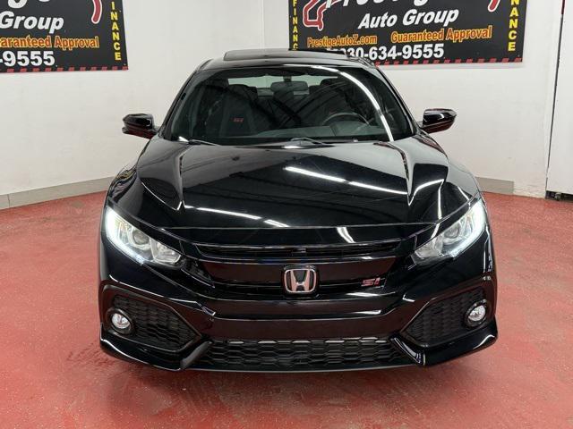 Photo of 2017 Crystal Black Pearl Honda Civic