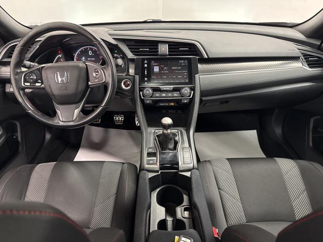 Photo of 2017 Crystal Black Pearl Honda Civic