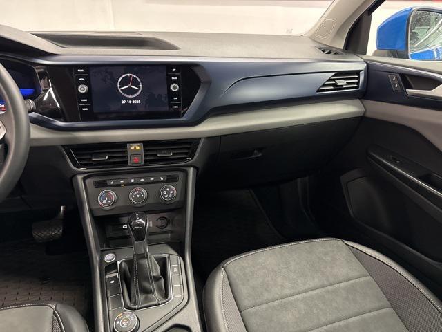 Photo of 2022 Cornflower Blue Volkswagen Taos
