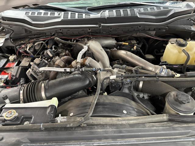 Photo of 2020 Oxford White Ford F-250