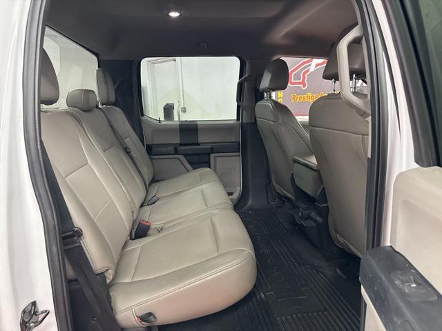 Photo of 2020 Oxford White Ford F-250