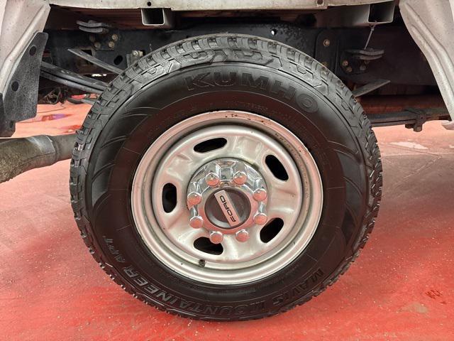 Photo of 2020 Oxford White Ford F-250