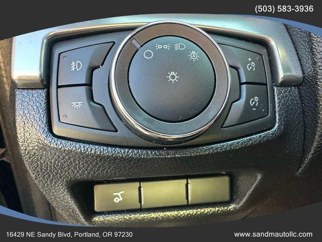 Photo of 2018 Shadow Black Ford Explorer