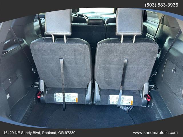 Photo of 2018 Shadow Black Ford Explorer