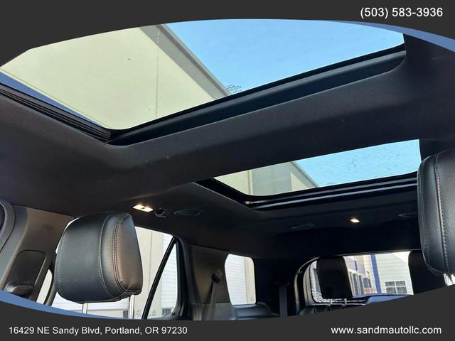 Photo of 2018 Shadow Black Ford Explorer