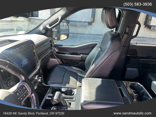 Photo of 2022 Agate Black Metallic Ford F-150