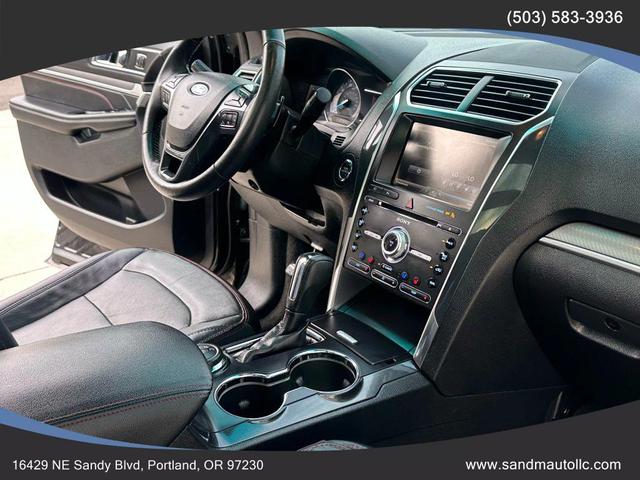 Photo of 2016 Shadow Black Ford Explorer