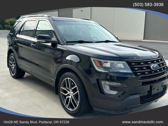 Photo of 2016 Shadow Black Ford Explorer