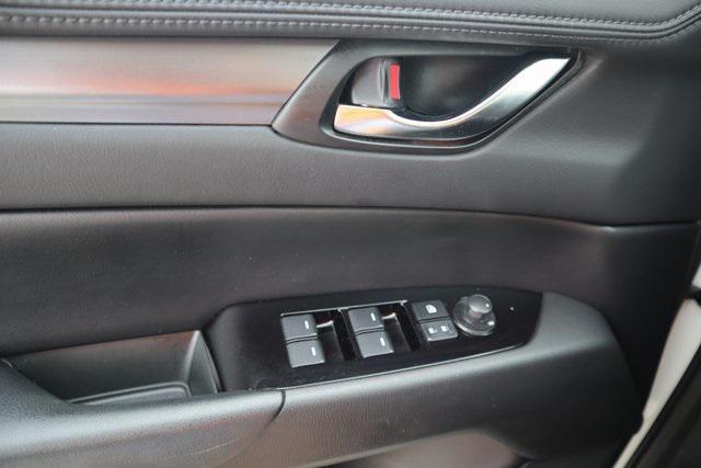 Photo of 2022 Snowflake White Pearl Mica Mazda CX-5