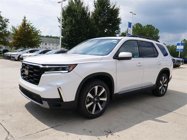 Photo of 2025 Platinum White Pearl Honda Pilot