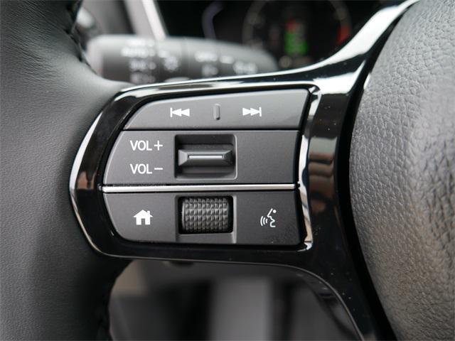 Photo of 2025 Platinum White Pearl Honda Pilot