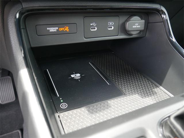 Photo of 2026 Solar Silver Metallic Honda CR-V Hybrid