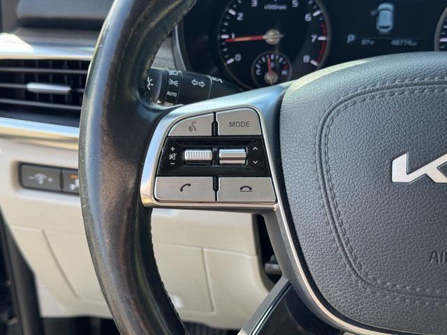 Photo of 2022 Ebony Black Kia Telluride