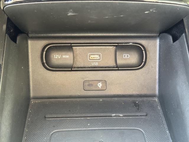 Photo of 2022 Ebony Black Kia Telluride