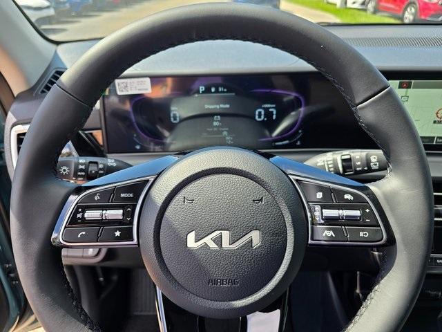 Photo of 2025 Blue / Black Kia Seltos