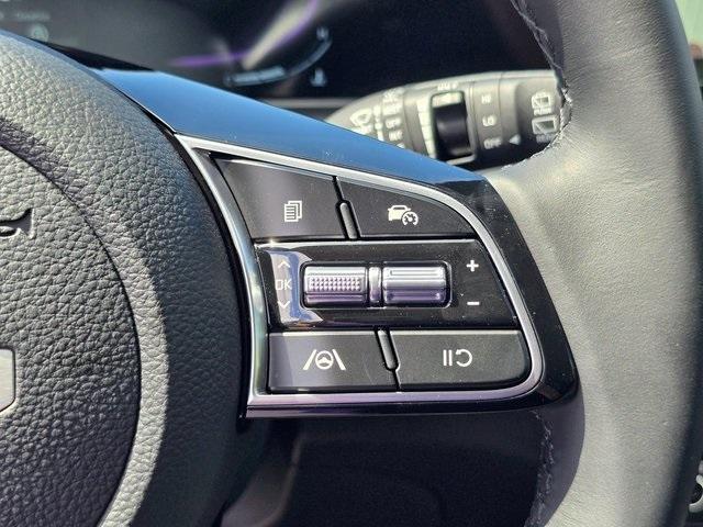 Photo of 2025 Blue / Black Kia Seltos