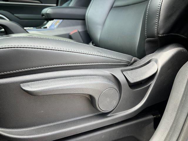 Photo of 2025 Everlasting Silver Kia Telluride