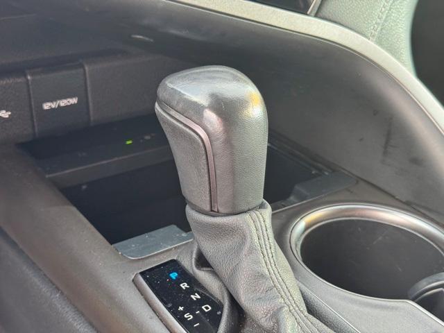 Photo of 2023 Celestial Silver Metallic Toyota Camry