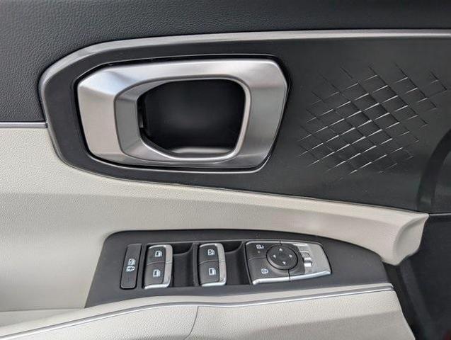 Photo of 2025 Red Kia Sorento