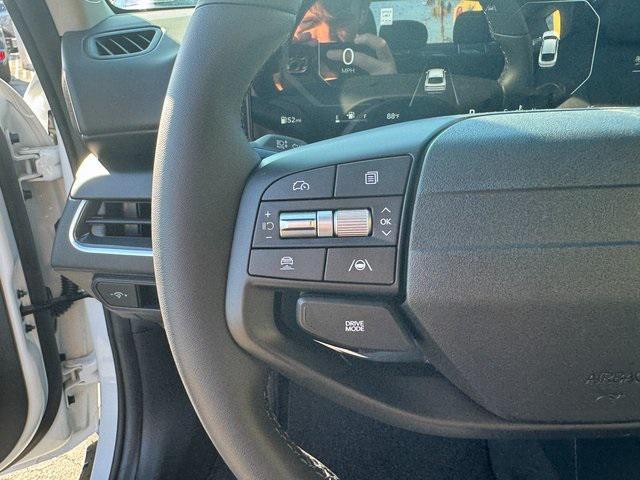 Photo of 2025 Snow White Pearl Kia K4