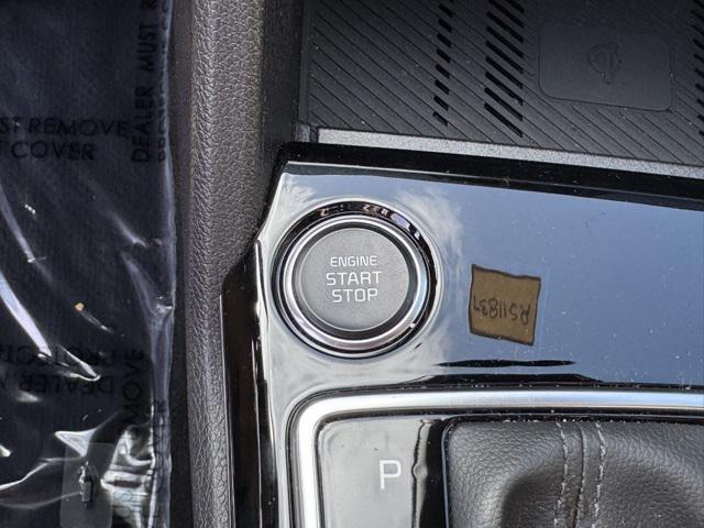 Photo of 2024 Sapphire Blue Kia Sportage