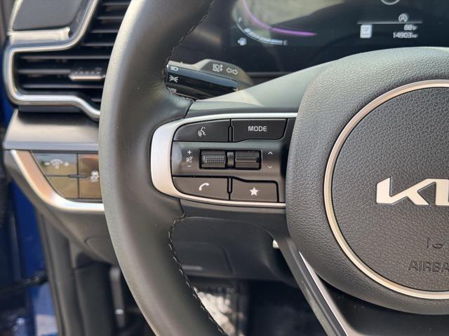 Photo of 2024 Sapphire Blue Kia Sportage