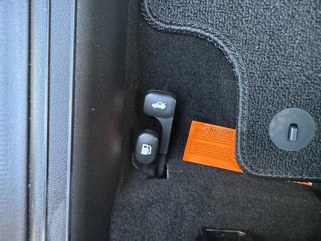 Photo of 2025 Currant Red Kia K4