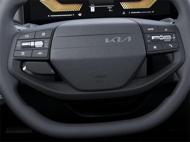 Photo of 2025 Aurora Black Pearl Kia K4