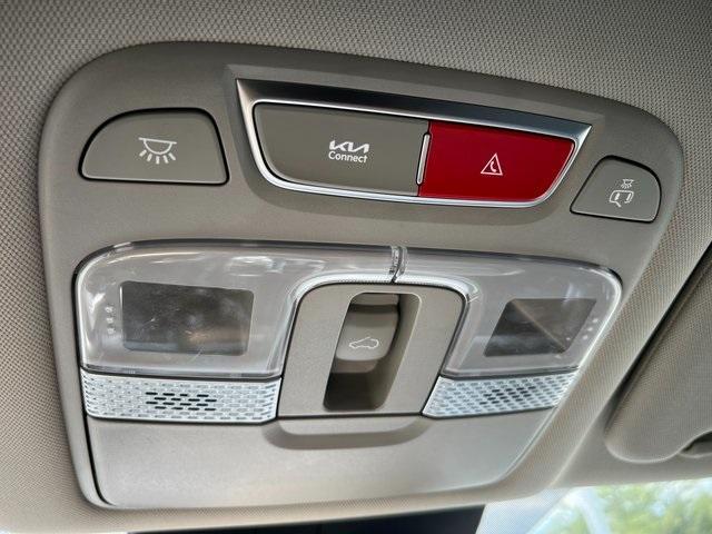 Photo of 2024 Gravity Gray Kia Telluride