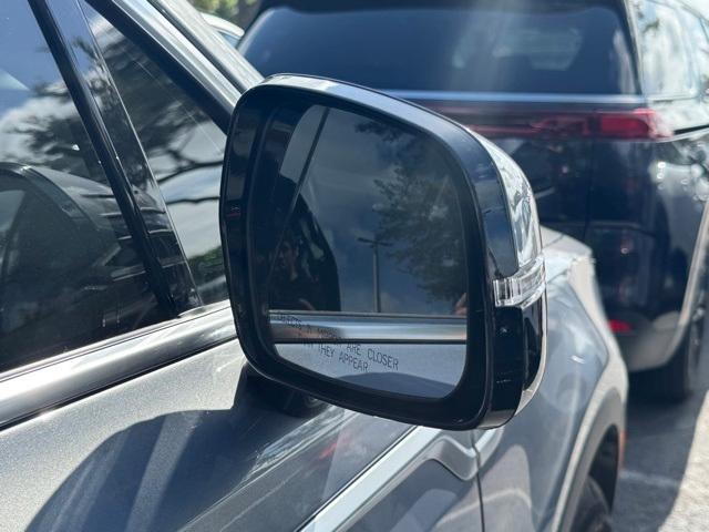 Photo of 2023 Everlasting Silver Kia Sorento