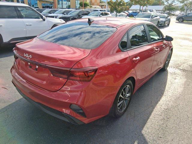 Photo of 2023 Currant Red Kia Forte