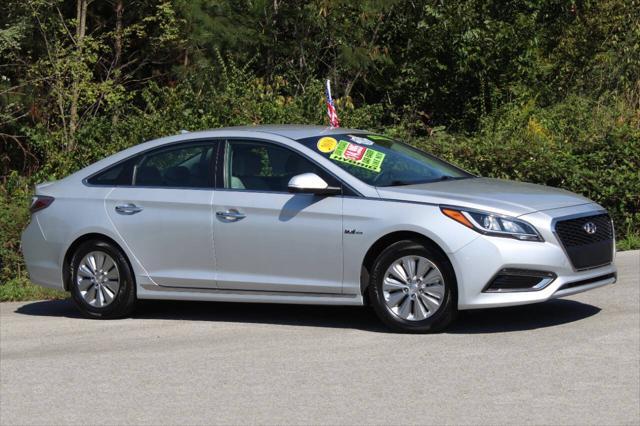 2016 Hyundai Sonata Hybrid