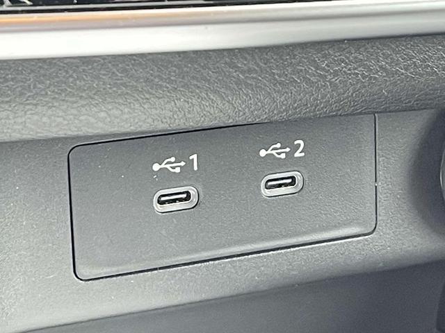 Photo of 2025 Glacier White Nissan Rogue