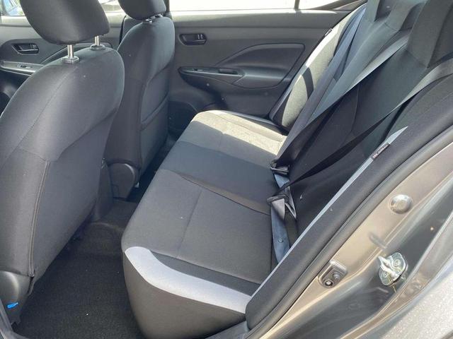 Photo of 2025 Gun Metallic Nissan Versa