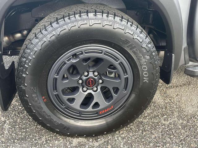 Photo of 2026 Gun Metallic Nissan Frontier