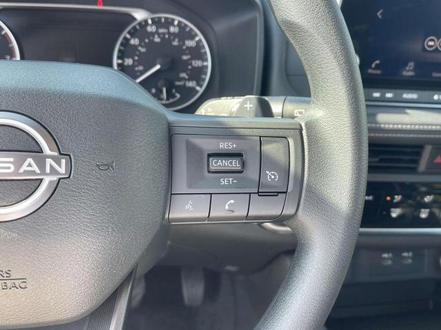 Photo of 2025 Everest White P Nissan Rogue